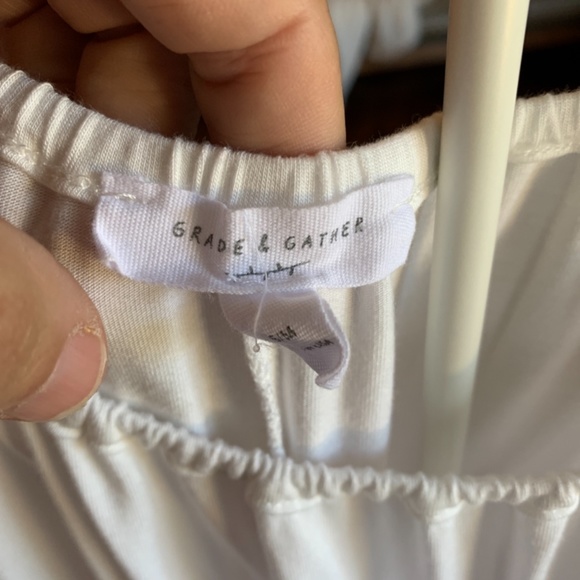 Grade &Gatger cotton and rayon peasant blouse. Worn a few rimes. 80 retail - Picture 2 of 3